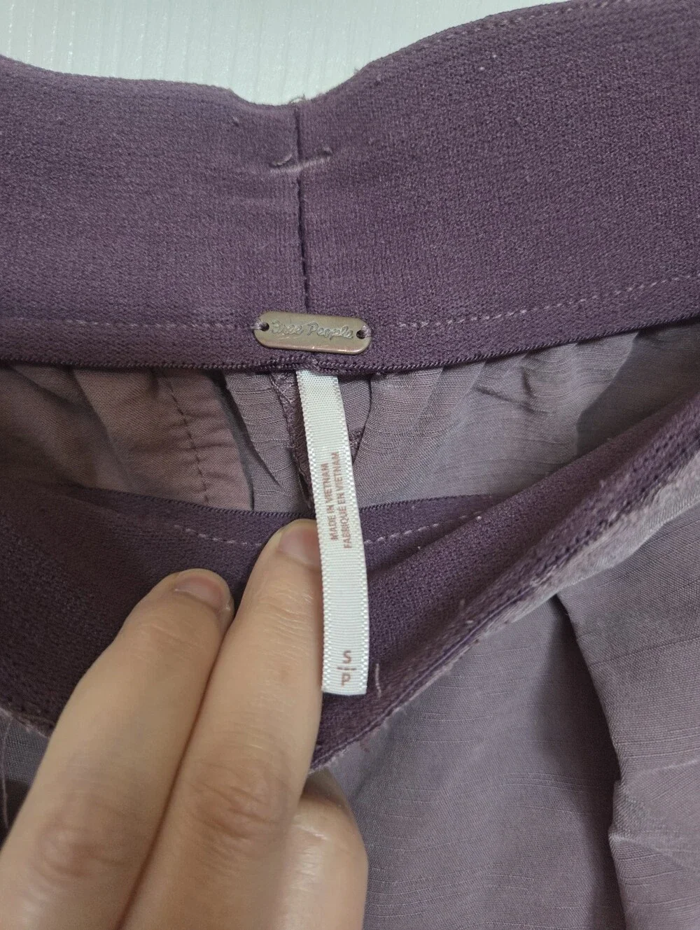 Free People Wide-Leg Pleated Trousers in  Mauve Size Small Contemporary Y2K